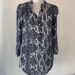 H&M Black, Gray & White Size 4 Top